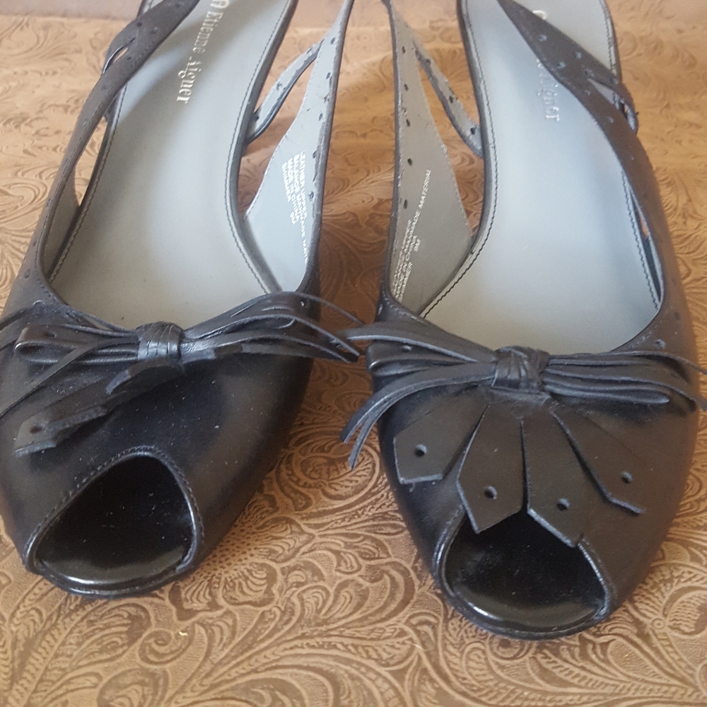 Etienne Aigner shoes size 9